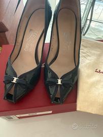 Sandalo Ferragamo, numero 36