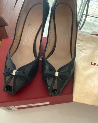 Sandalo Ferragamo, numero 36