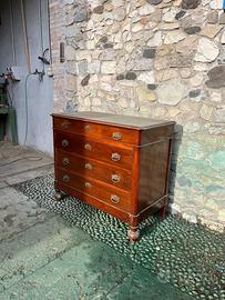 Comò in noce e olmo