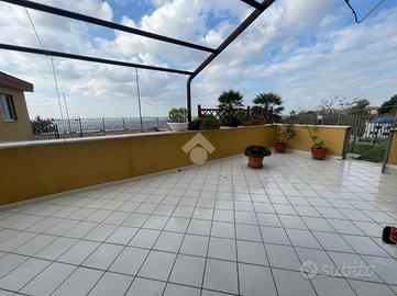 PALAZZINA A MARANO DI NAPOLI