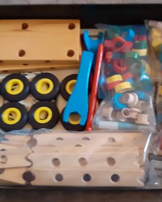 gioco costruzioni in legno