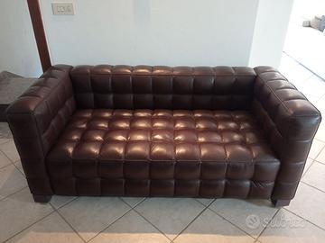 Divano vera pella vintage stile Hoffmann Kubus