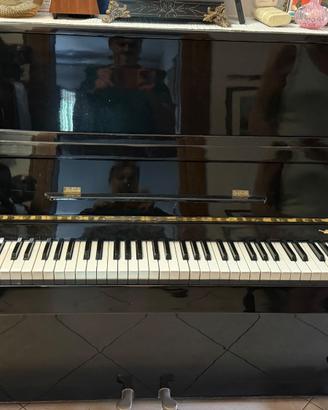 pianoforte sovietico funzionante