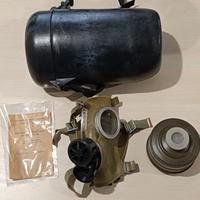 maschera antigas vintage militaria con filtro 