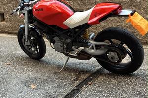 Ducati Monster S2R 800 – Anno 2005