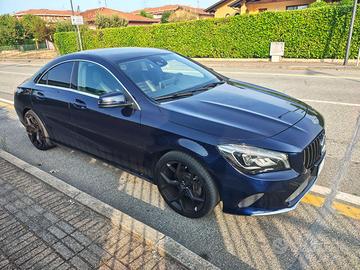 MERCEDES CLA 200d