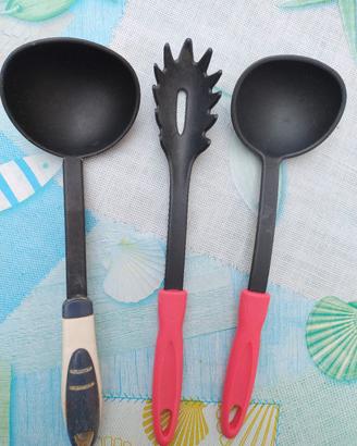 3 utensili da cucina vintage in nylon