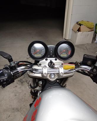 Suzuki bandit 600 del 2004