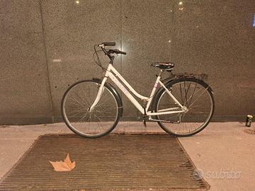 Bicicletta donna ruota 28"
