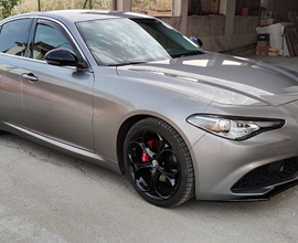 Alfa Romeo Giulia 2.2