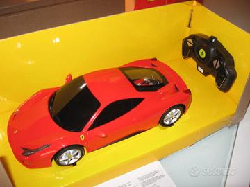 Ferrari 458 italia nuovo in scala 1:18