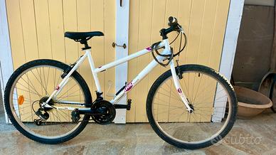 Mountain bike da donna