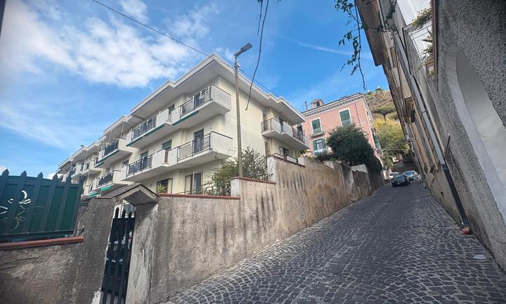 Appartamento in parco con box auto doppio