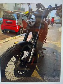 Moto Brixton granville 250