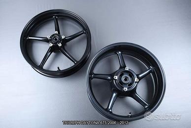 Coppia di cerchi TRIUMPH DAYTONA 675 2006 - 2012