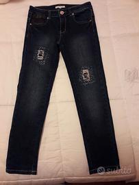 Pantaloni jeans marca Silvian Heach