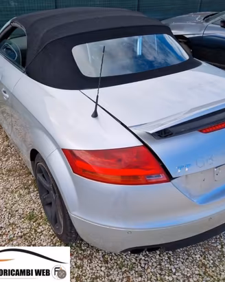Audi Tt 8j roadstar 2.0 tfsi per ricambi (2a)