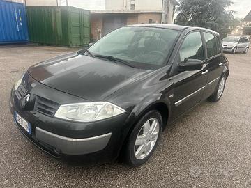 RENAULT Megane Megane 1.5 dCi-100CV 5P Speciale