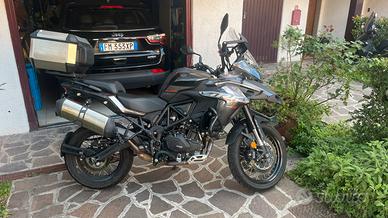 Benelli trk 502x 4250