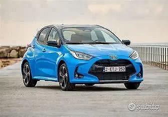 Ricambi toyota yaris 2023