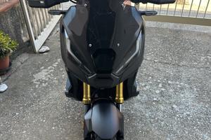 Honda X-adv 750