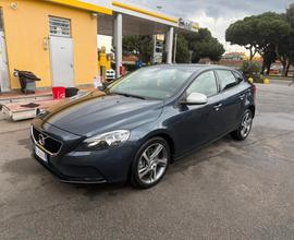 Volvo V40 D3 Momentum