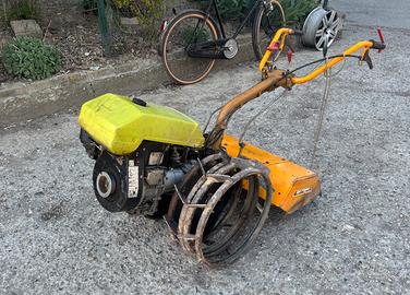 Motocoltivatore Grillo con Fresa
