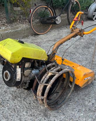 Motocoltivatore Grillo con Fresa