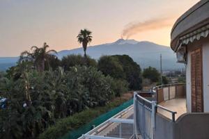 Appartamento con terrazzino + garage + posto auto