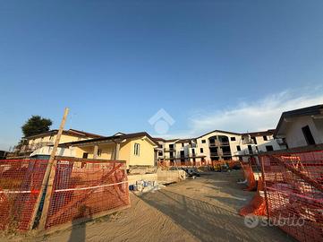 2 LOCALI A MOTTA VISCONTI