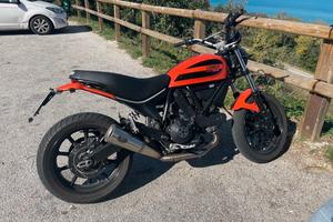 Ducati scrambler sixty2 400cc