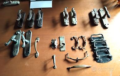 20 Maniglie di vario stile per finestra, porte o c