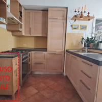 Cucina (da ritirare entro il 31 Agosto 2025)