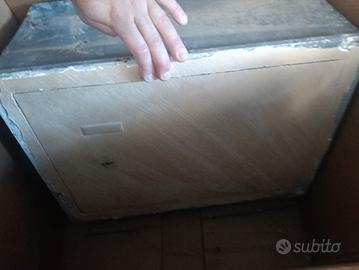 cassaforte in ferro 34largh e 47lungh