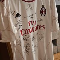 Maglia Milan 2010-2011 Autografata