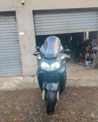 Yamaha majesty