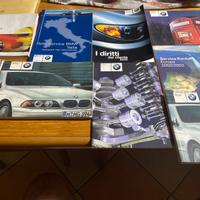 Collezione di libretti tecnici per autovetture