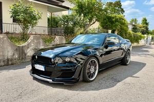 Ford Mustang 5.0 GT V8 ROUSH (BODY KIT SHELBY) MOT