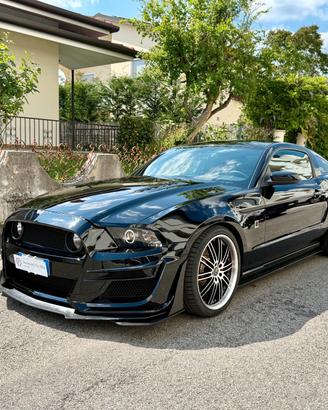 Ford Mustang 5.0 GT V8 ROUSH (BODY KIT SHELBY) MOT