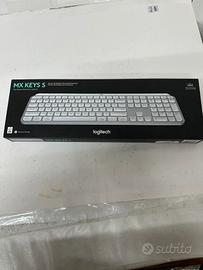 Logitech MX Keys