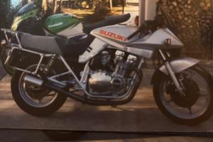 Moto Suzuki katana storica