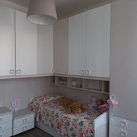 Cameretta colore olmo e bianca