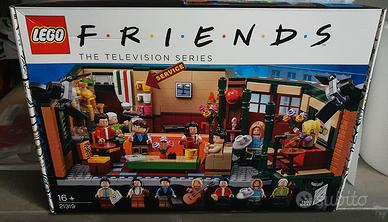 LEGO Ideas Central Perk, Set con l'Iconico Caffè e