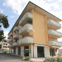 NEGOZIO A PORTO SAN GIORGIO