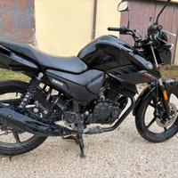 Moto yamaha ys125