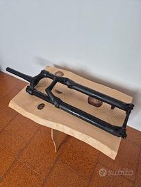 forcella mtb Marzocchi Bomber RZ2