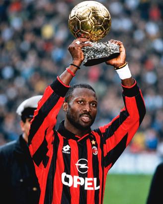 Fotografia Milan Weah pallone d'oro 1995