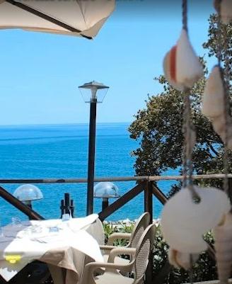 Ristorante bar - spiaggia urbani sirolo