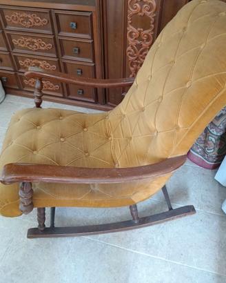 Poltrona a dondolo vintage
