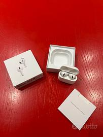AirPods 4